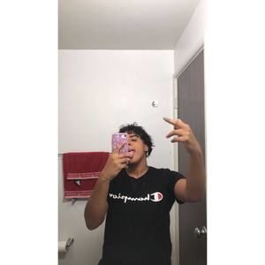 Meet your Posher, Molly